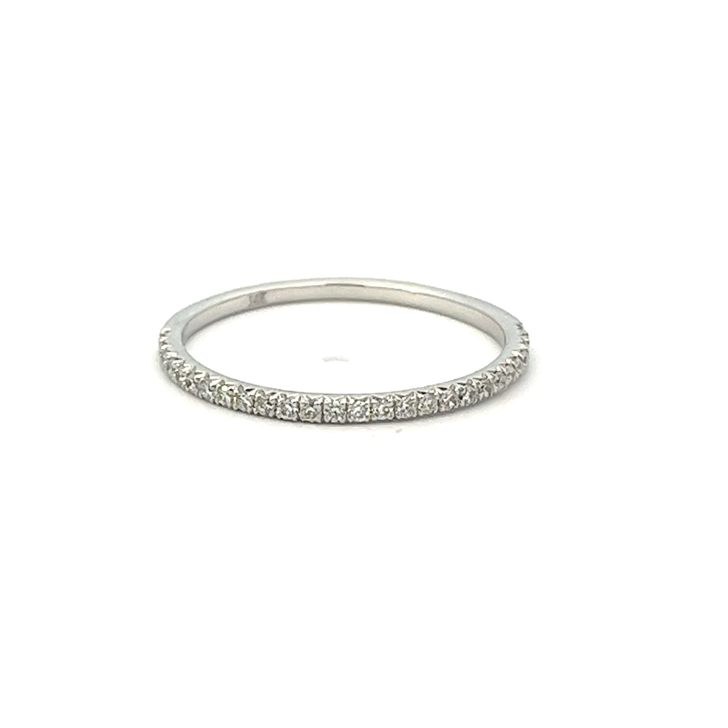 .20ct Total Weight Round Diamond Band