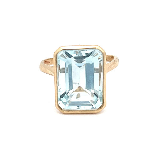 8.00cttw Emerald Cut Aquamarine Ring | 14k Yellow Gold