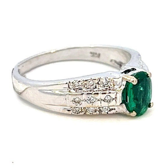 0.31cttw Oval Emerald Ring | Emerald Green Engagement Rings