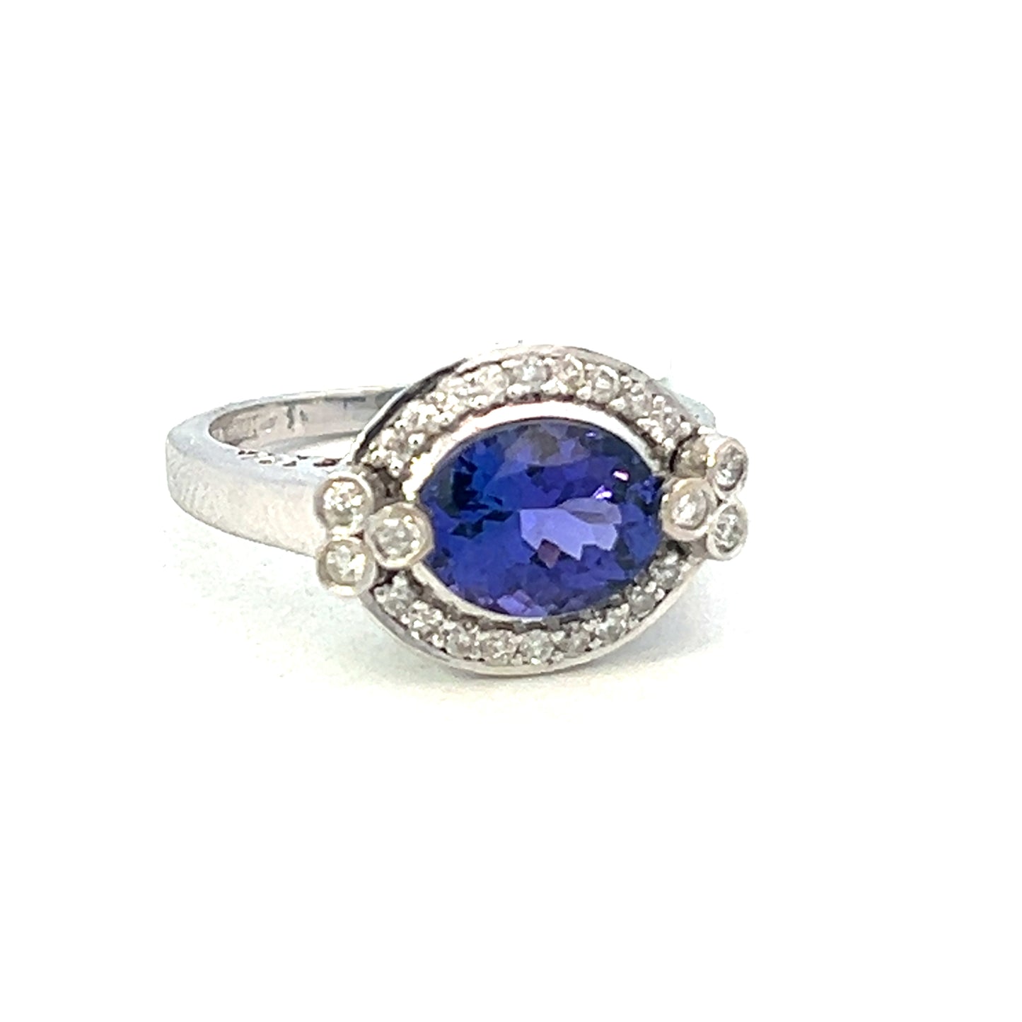 2.57cttw Oval Tanzanite Ring | Tanzanite Halo Ring