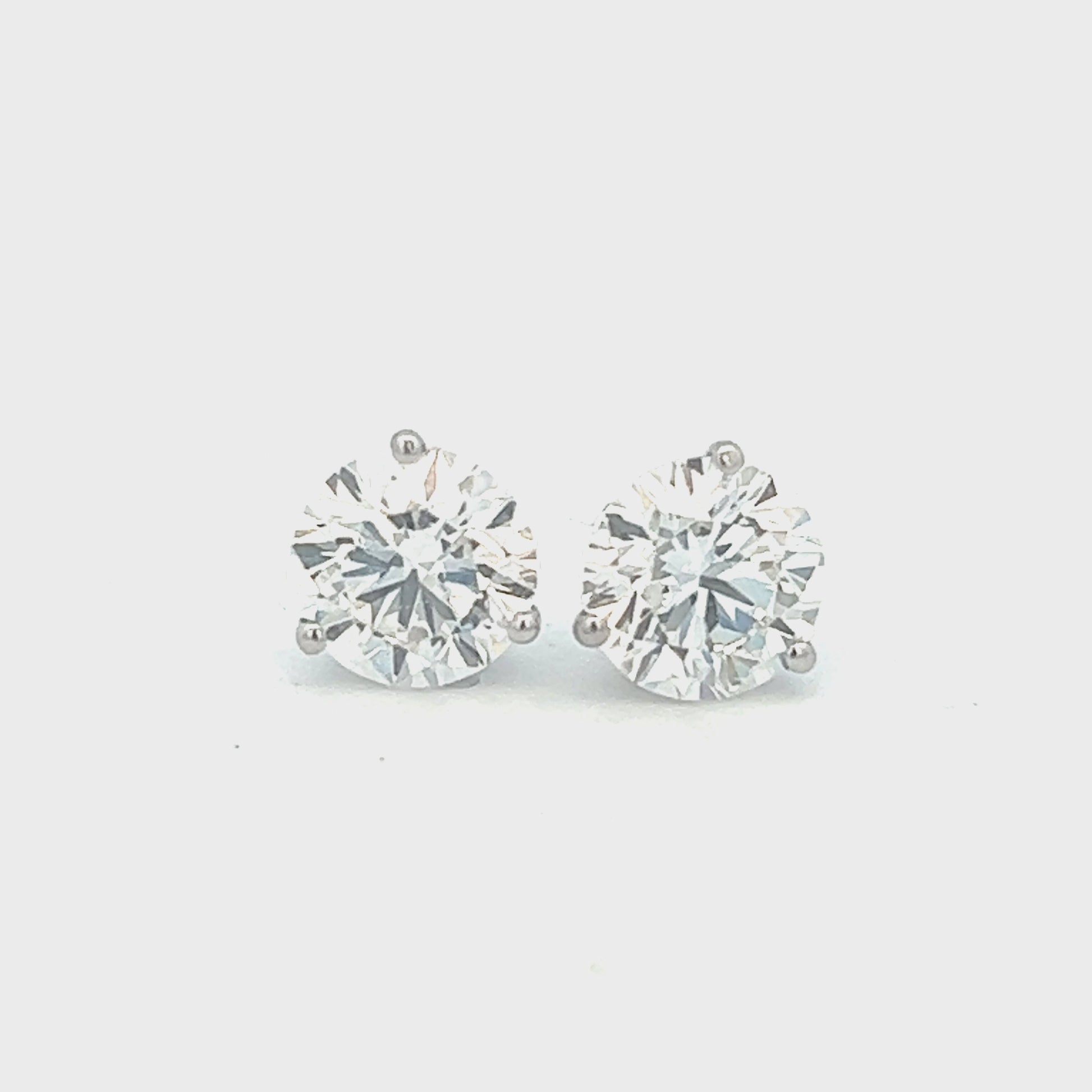 Captivating 5 Carat Diamond Earrings | IGI Certified Diamond | Video