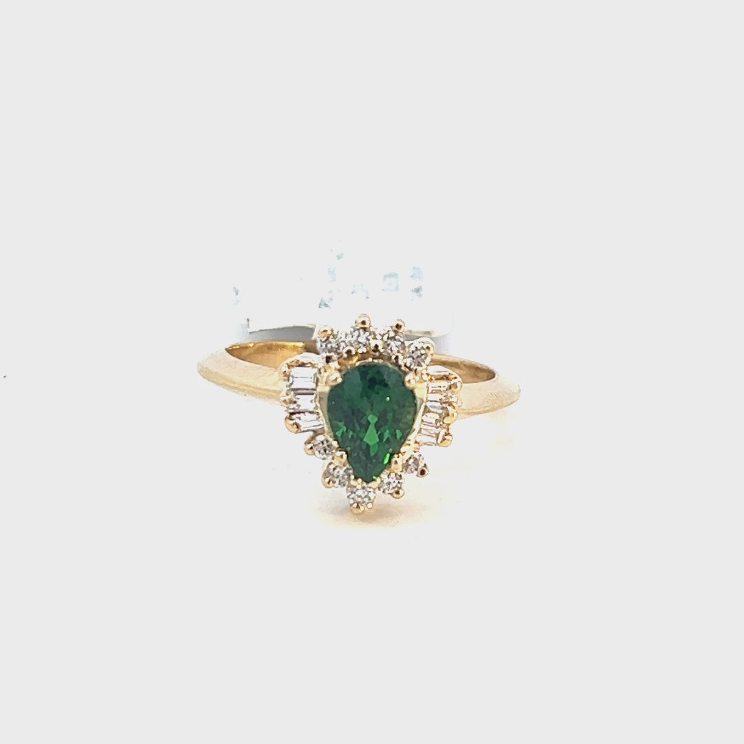 2.84cttw Tsavorite Engagement Ring Video | Video of Tsavorite Garnet | Green Garnet Ring Video